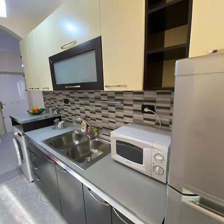 Toni House * Avlonya